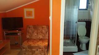 Апартаменты Apartments Djurovic Котор Номер-студио с видом на сад-4